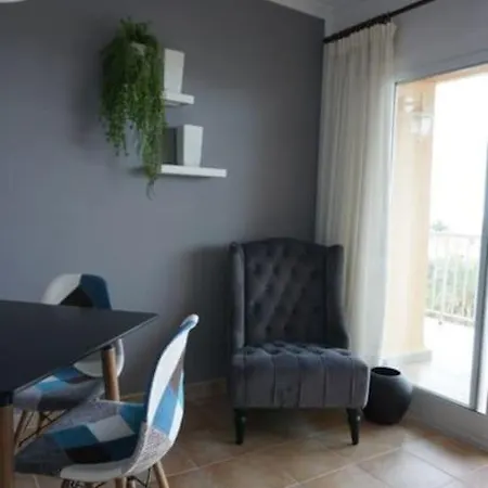 Διαμέρισμα Penthouse 80qm, Zusaetzlich 80 Qm Private Terrasse, 60 M Zum *