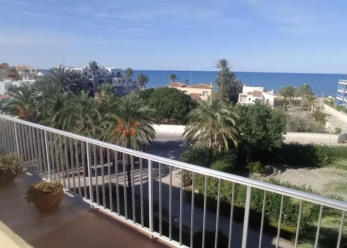 Penthouse 80qm, Zusaetzlich 80 Qm Private Terrasse, 60 M Zum * Denia