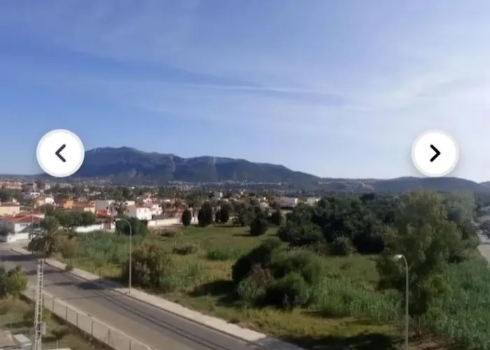 Penthouse 80qm, Zusaetzlich 80 Qm Private Terrasse, 60 M Zum