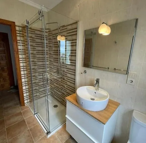 Penthouse 80qm, Zusaetzlich 80 Qm Private Terrasse, 60 M Zum Denia