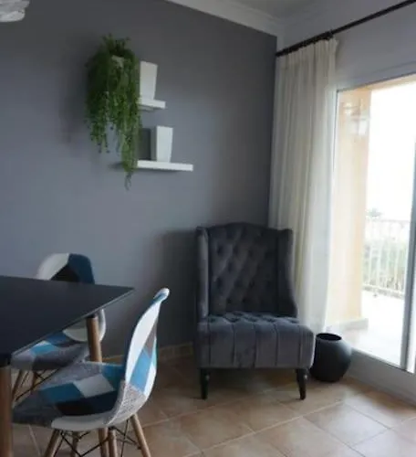 Διαμέρισμα Penthouse 80qm, Zusaetzlich 80 Qm Private Terrasse, 60 M Zum *