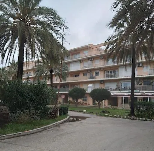 Penthouse 80qm, Zusaetzlich 80 Qm Private Terrasse, 60 M Zum דירה דניה