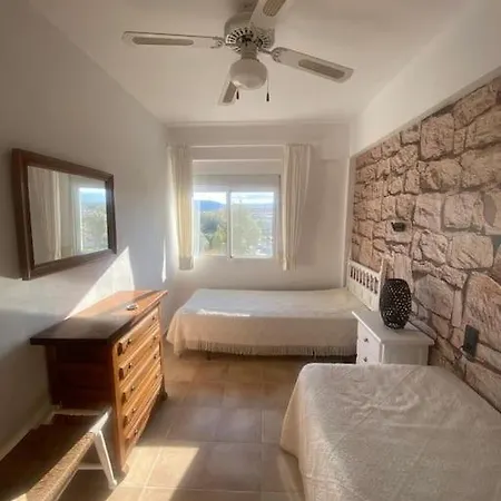 Penthouse 80qm, Zusaetzlich 80 Qm Private Terrasse, 60 M Zum Apartment Denia
